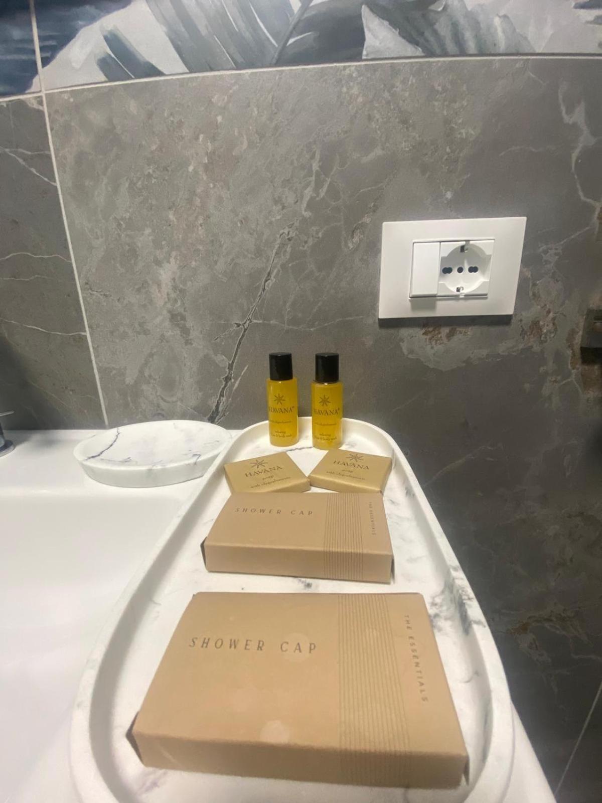 The Paris Rooms B&B Reggio di Calabria Dış mekan fotoğraf